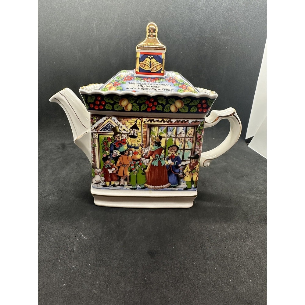 Vintage Sadler Classic Collection Teapot Pavilion Ltd Series "A Christmas Carol"